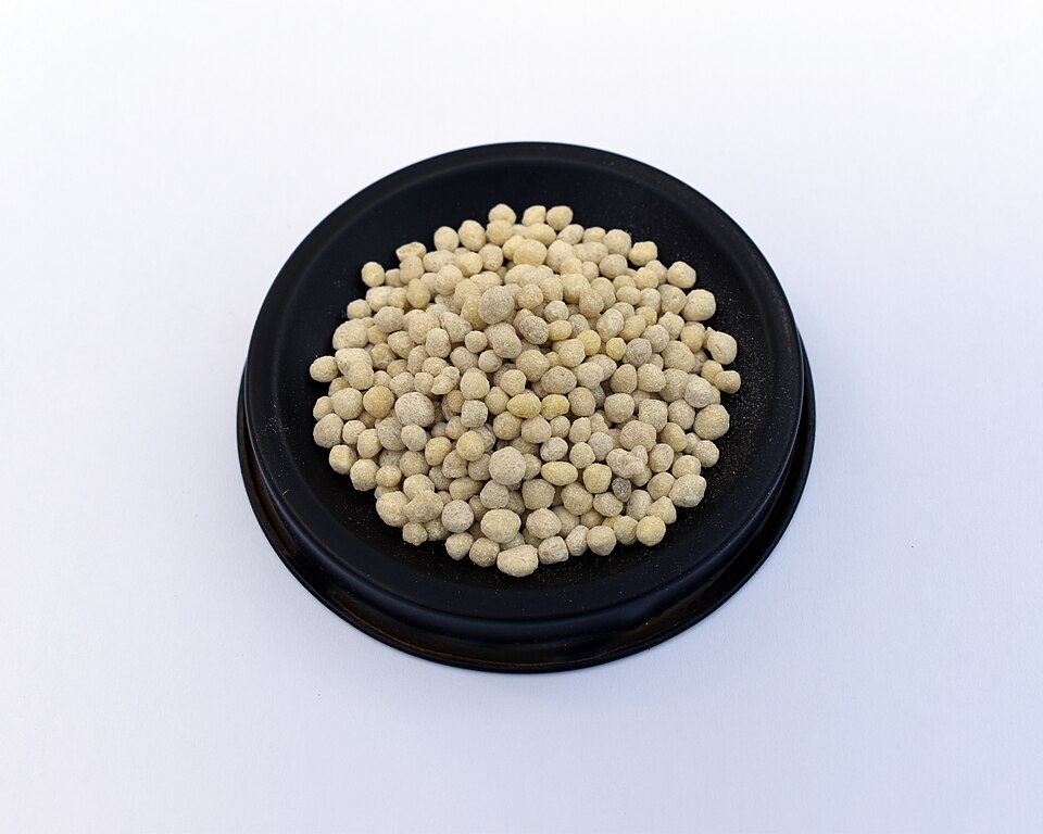 CMS (Calcium-Magnesium-Sulphur) fertilizer
