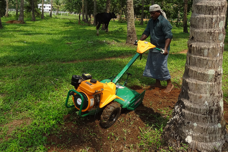 Power Weeder / Power Tiller